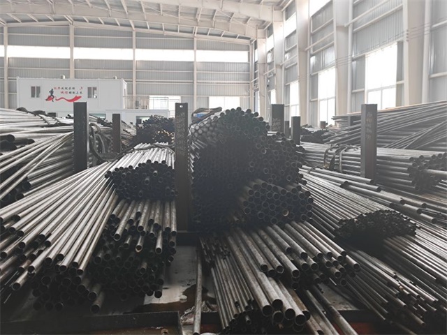 双鸭山45#精密无缝钢管加工