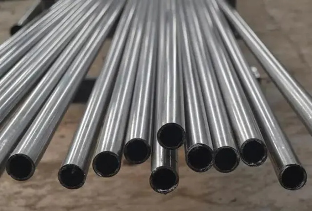 双鸭山精密无缝钢管质量